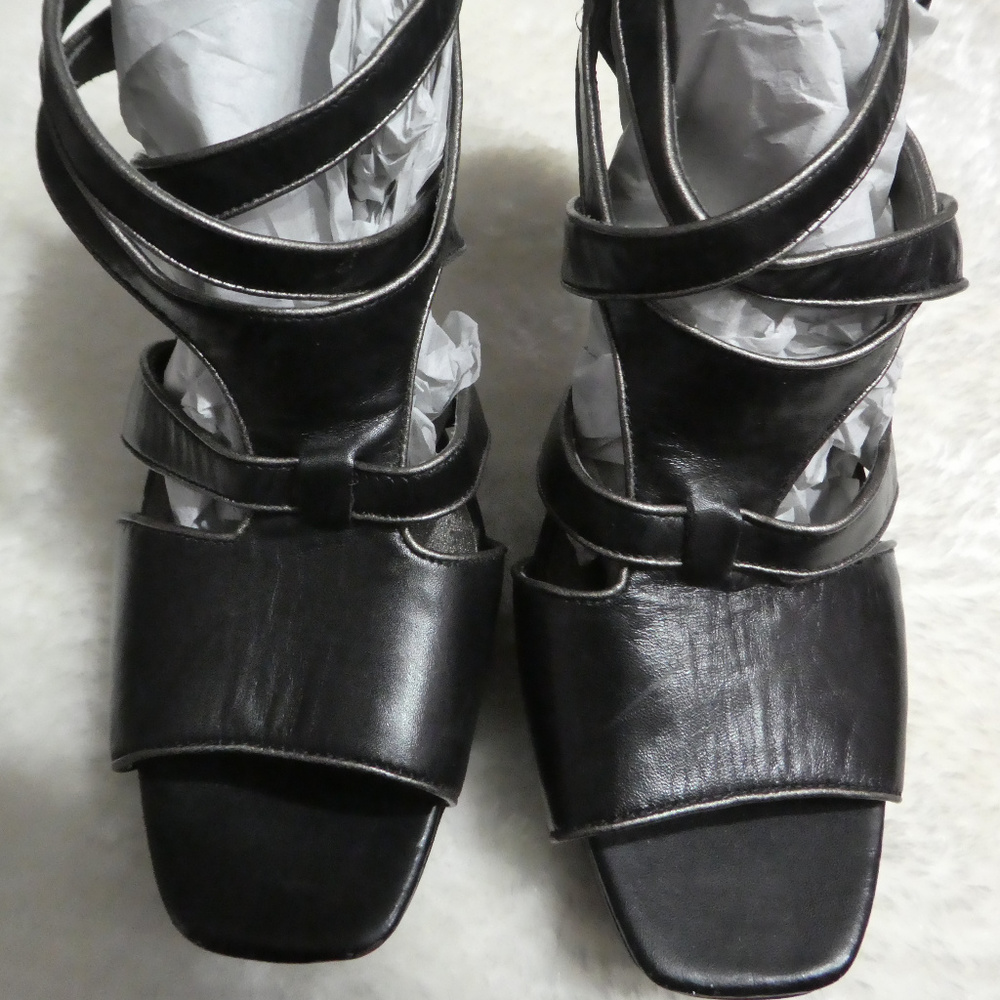 Offers Welcomed! NEW Kenneth Cole Strappy Heel Sandals